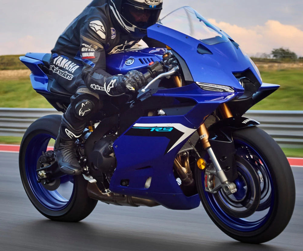 LINEA COMPLETA YAMAHA R9 SC CR-T